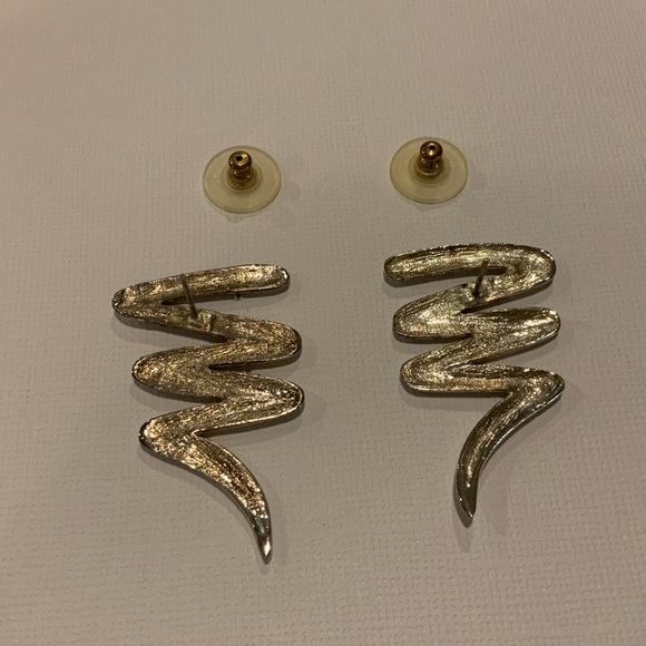 Bold Silver Wave ZigZag Earrings 80’s Pop Art - Picture 7 of 8